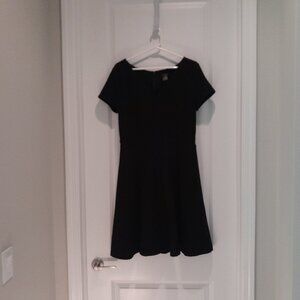 Ann Taylor Little Black Dress-Perfect For Work or Date Night!